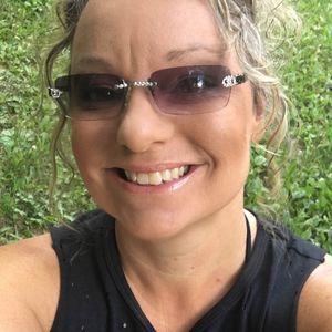 Meet your Posher, Tarah